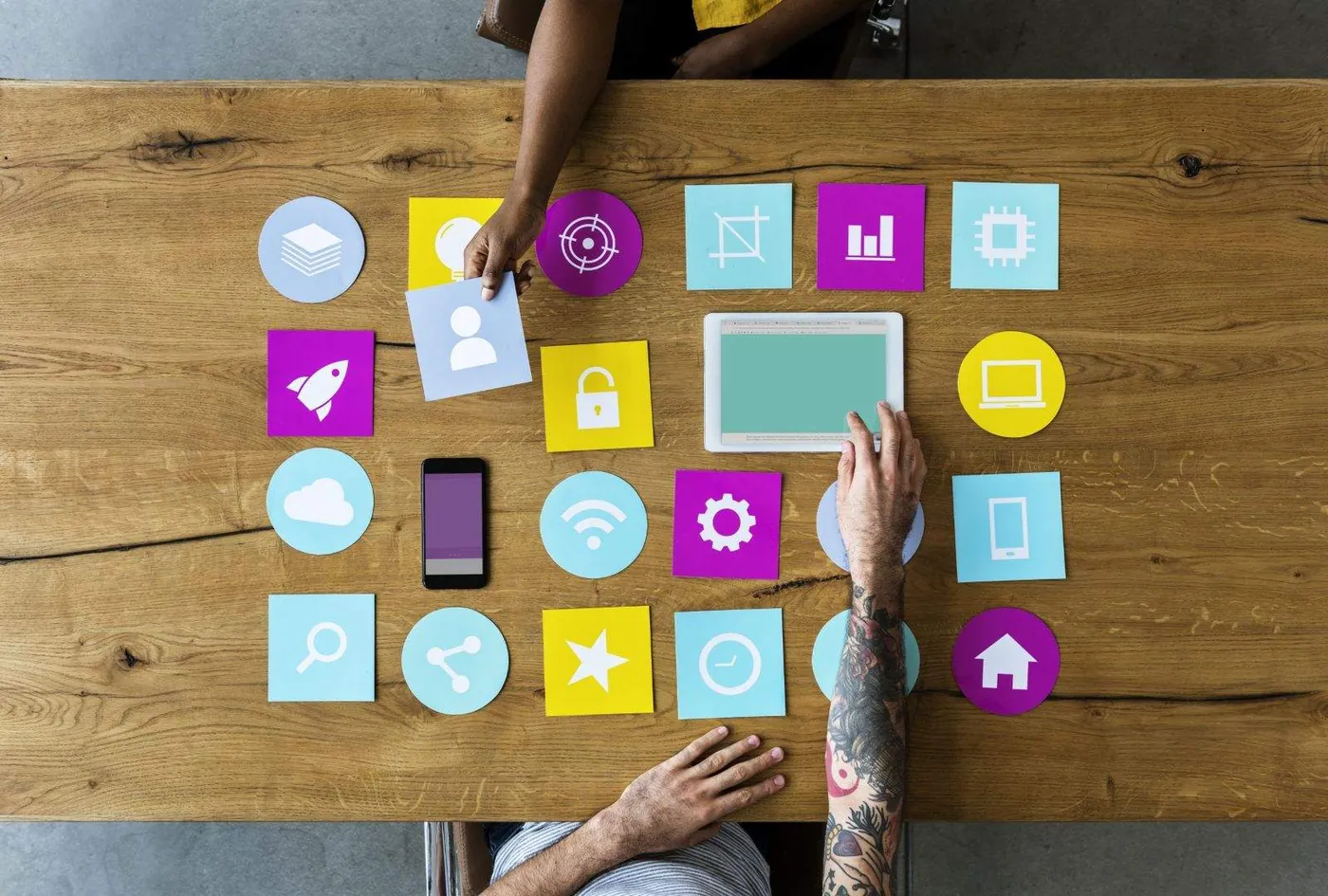 The Power of Icons in Web Design: Boosting User Experience and Visual Appeal