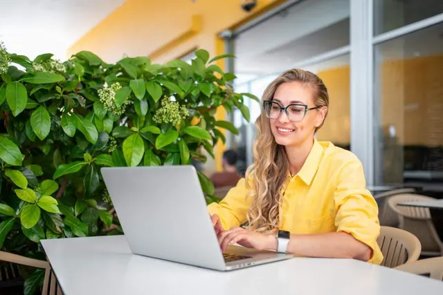 Why Website Testimonials Build Instant Trust and Boost Conversions