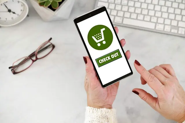 The Importance of Simplified Checkout Pages in E-commerce Web Design